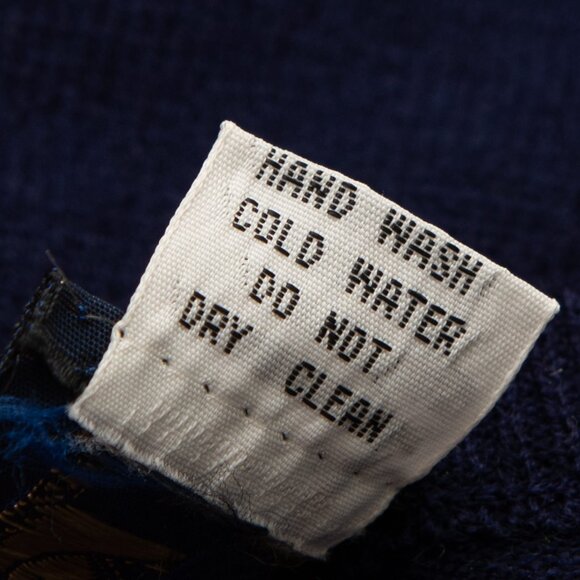 Vintage LeRoy Pisces Sweater Zodiac V-neck Vintage 70s Navy Blue Size Small - Picture 6 of 7